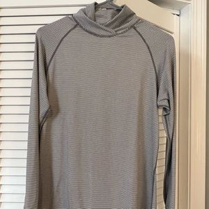 Lululemon long sleeve shirt